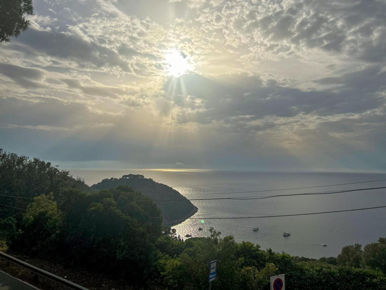 Villa Velta Sea Sunset Porto Santo Stefano  Exterior photo